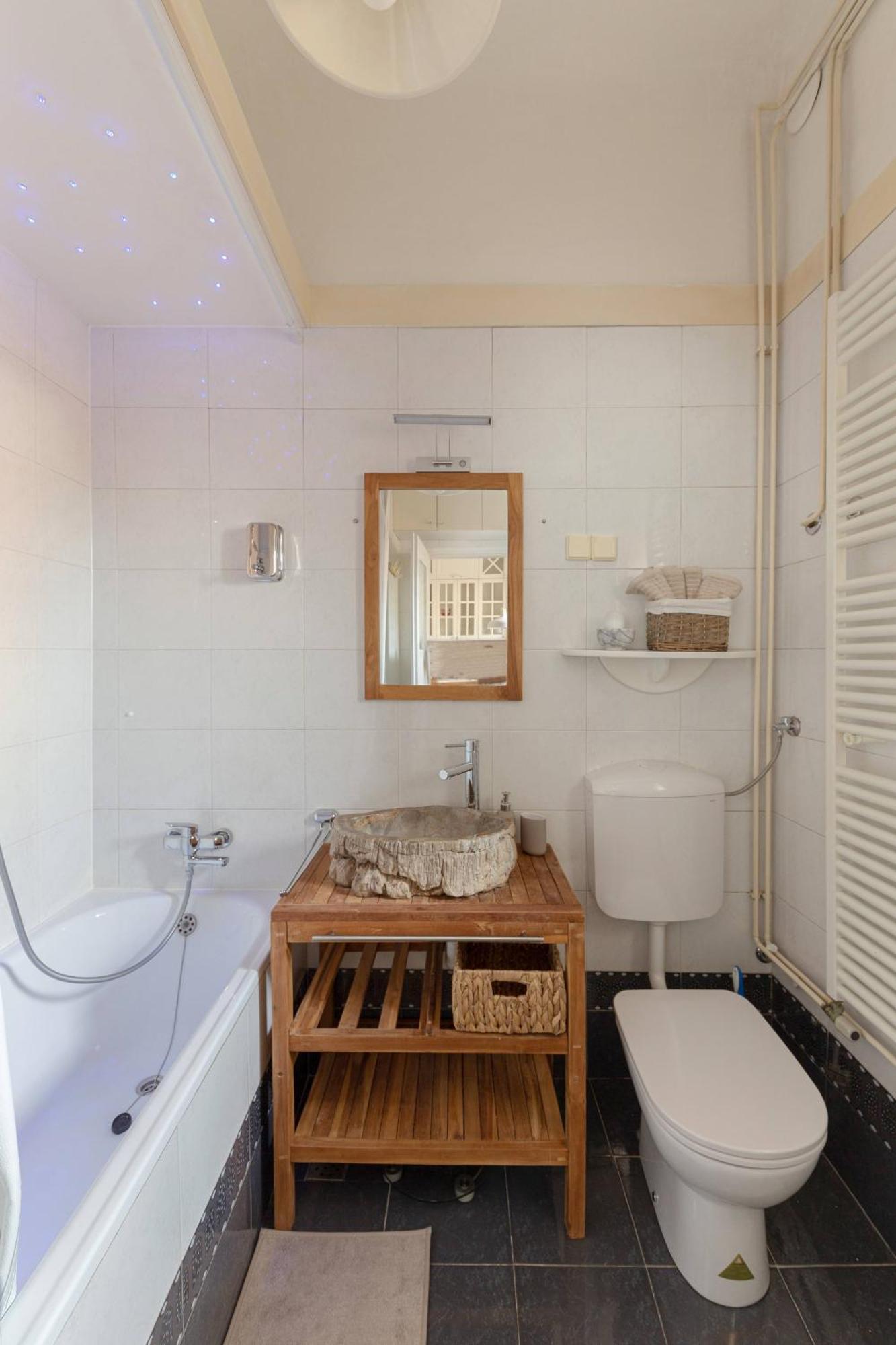 Historical Caserne Apartment Ljubljana Eksteriør billede
